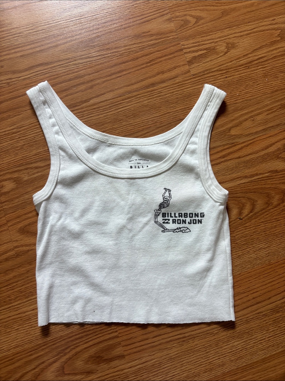 Billabong White Graphic Cropped Tank